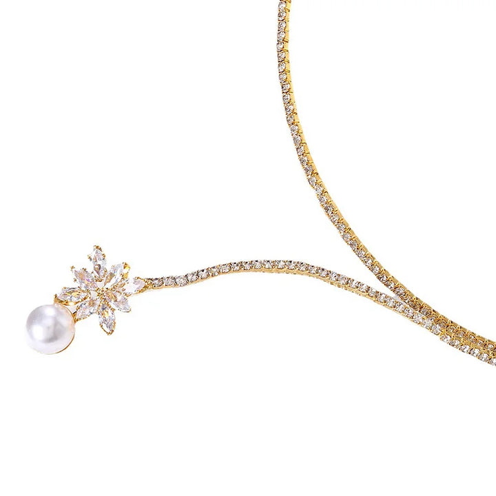 Ladies Vintage Pearl Zircon necklace