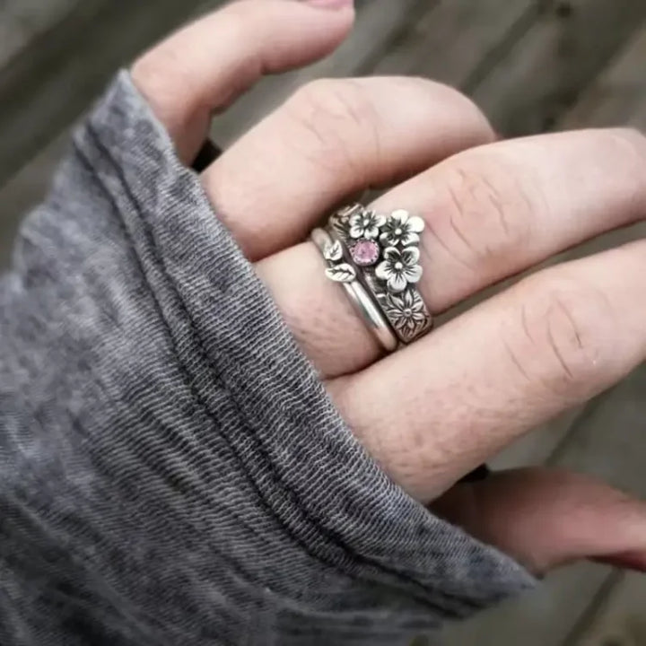 Sterling Silver Bohemian Vintage Love Flower Design Ring