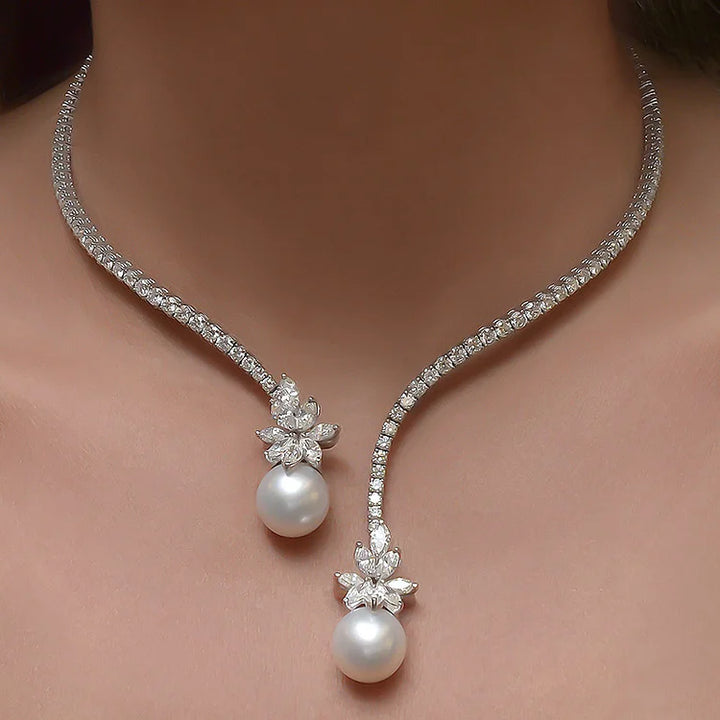 Ladies Vintage Pearl Zircon necklace